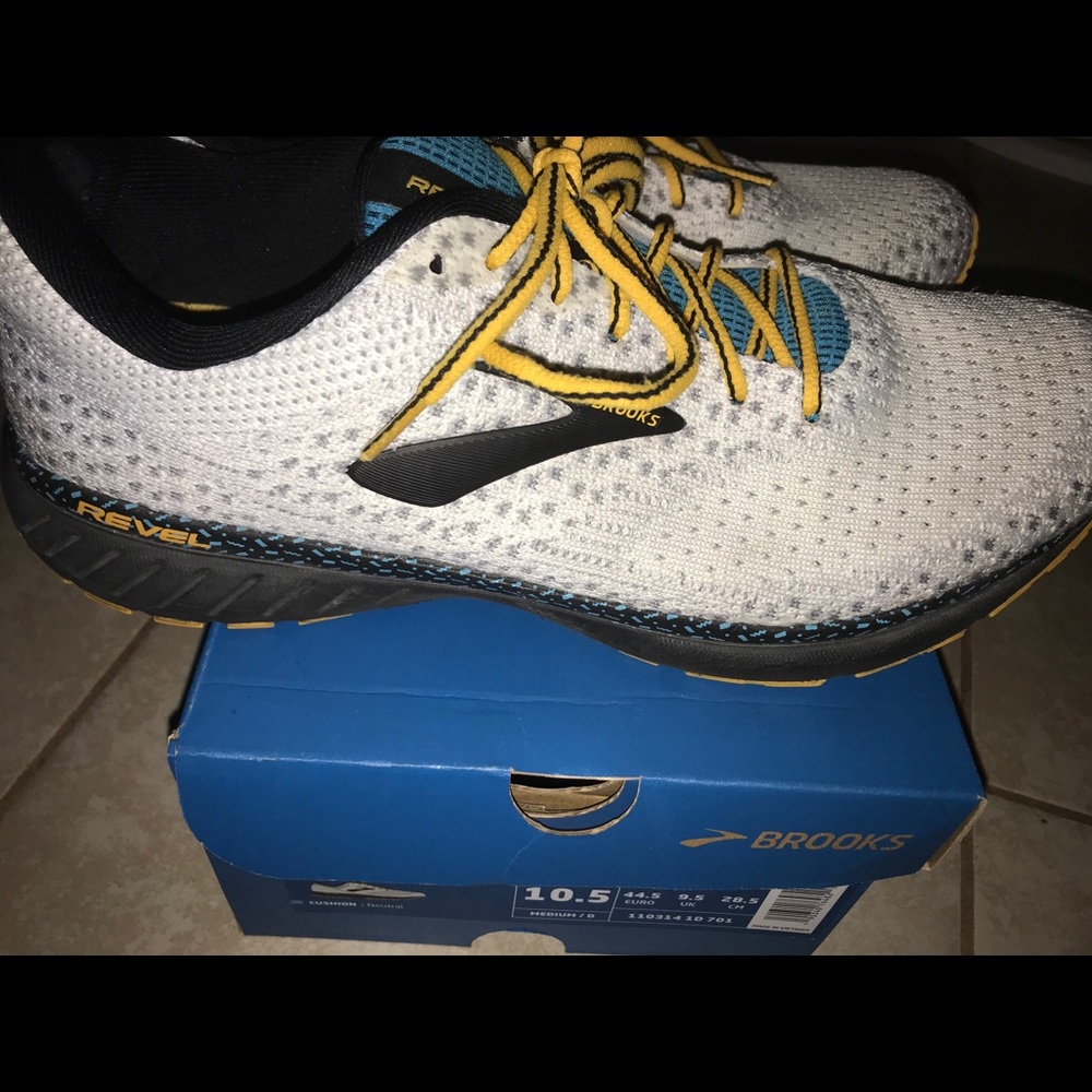 Men’s Brooks Revel 3
